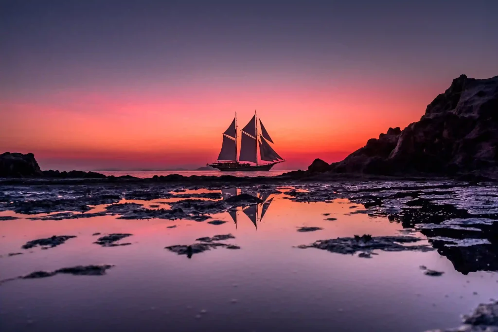 Sailing Phinisi